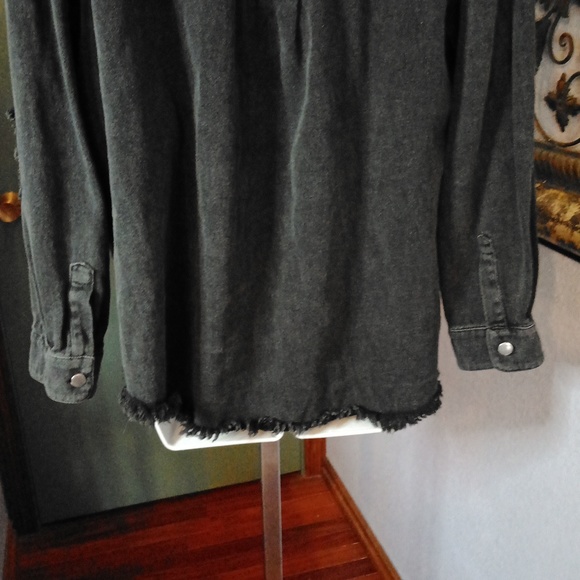 Coolest Blakeley Black Deconstructed Jean jacket Sz S/M - Picture 7 of 9